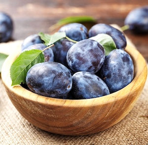 FRESH MI  PLUMS, IPM, APPROX 30 LB